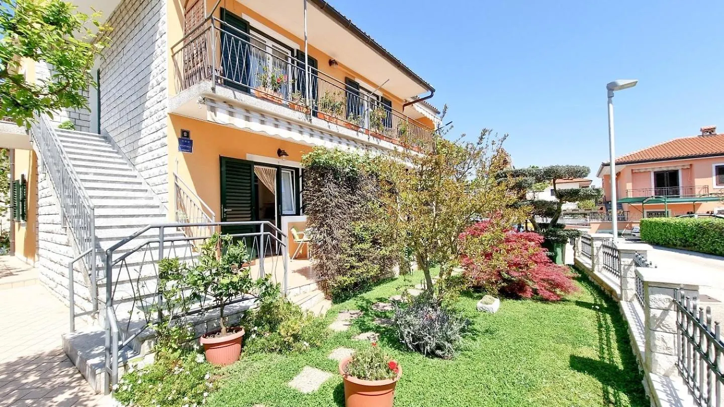 Alma Three Apartment Novigrad  Novigrad (Istria)