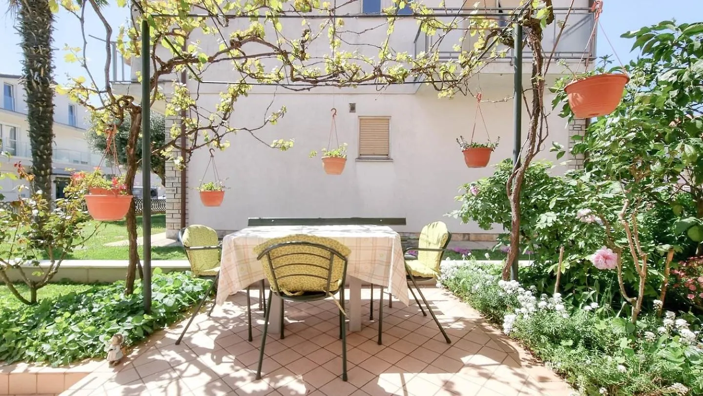Alma Three Apartment Novigrad  Novigrad (Istria)