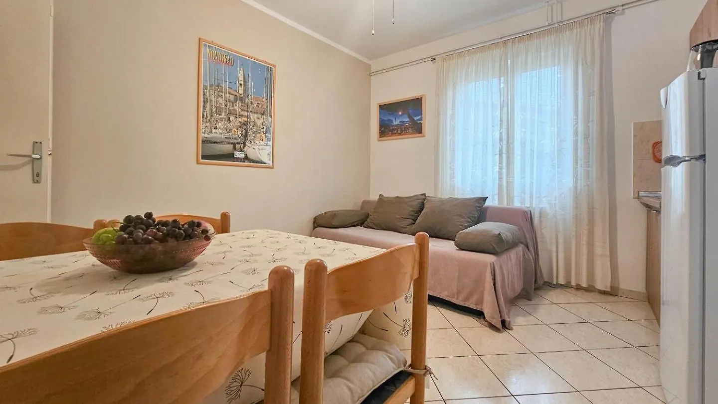 Alma Three Apartment Novigrad